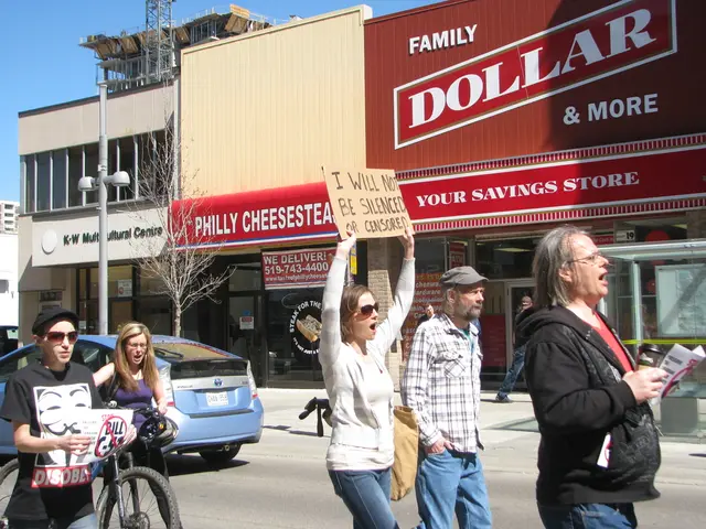 Protests Supporting Palestine Disrupt Vuelta Race, Leaving No Clear Winner